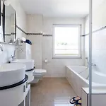 - Outdoor Teich, Sauna, Fitness, Kamin - Fontane 아파트