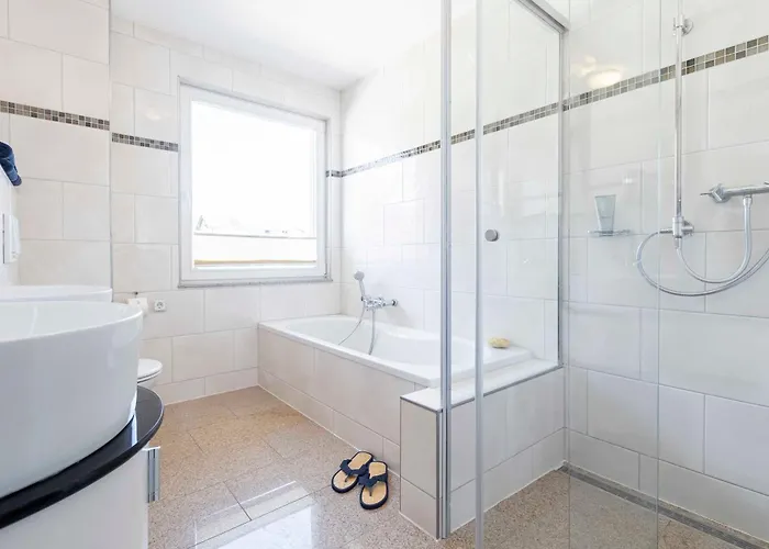 - Outdoor Teich, Sauna, Fitness, Kamin - Fontane